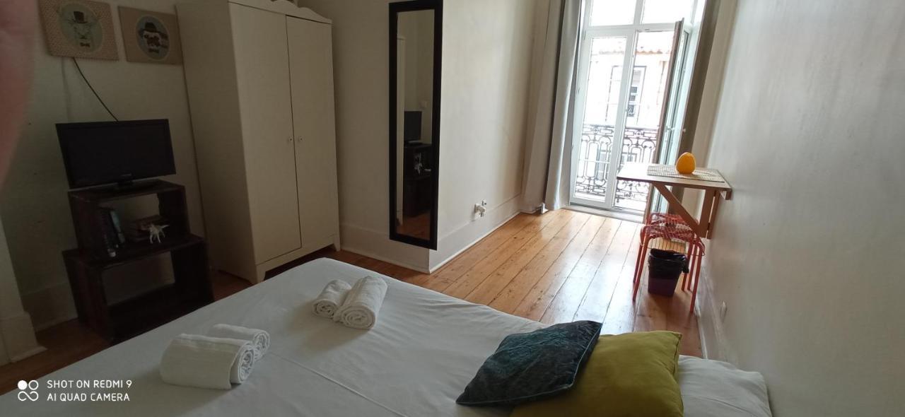Chiado Happy Rooms Lisboa Ngoại thất bức ảnh